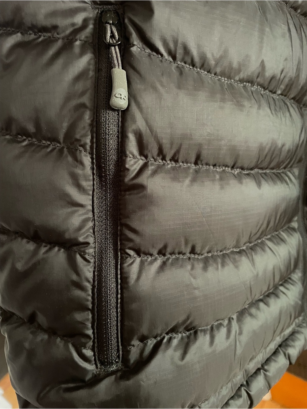 Outdoor Research OR Goose Down Vest Large Black - Picture 3 of 10